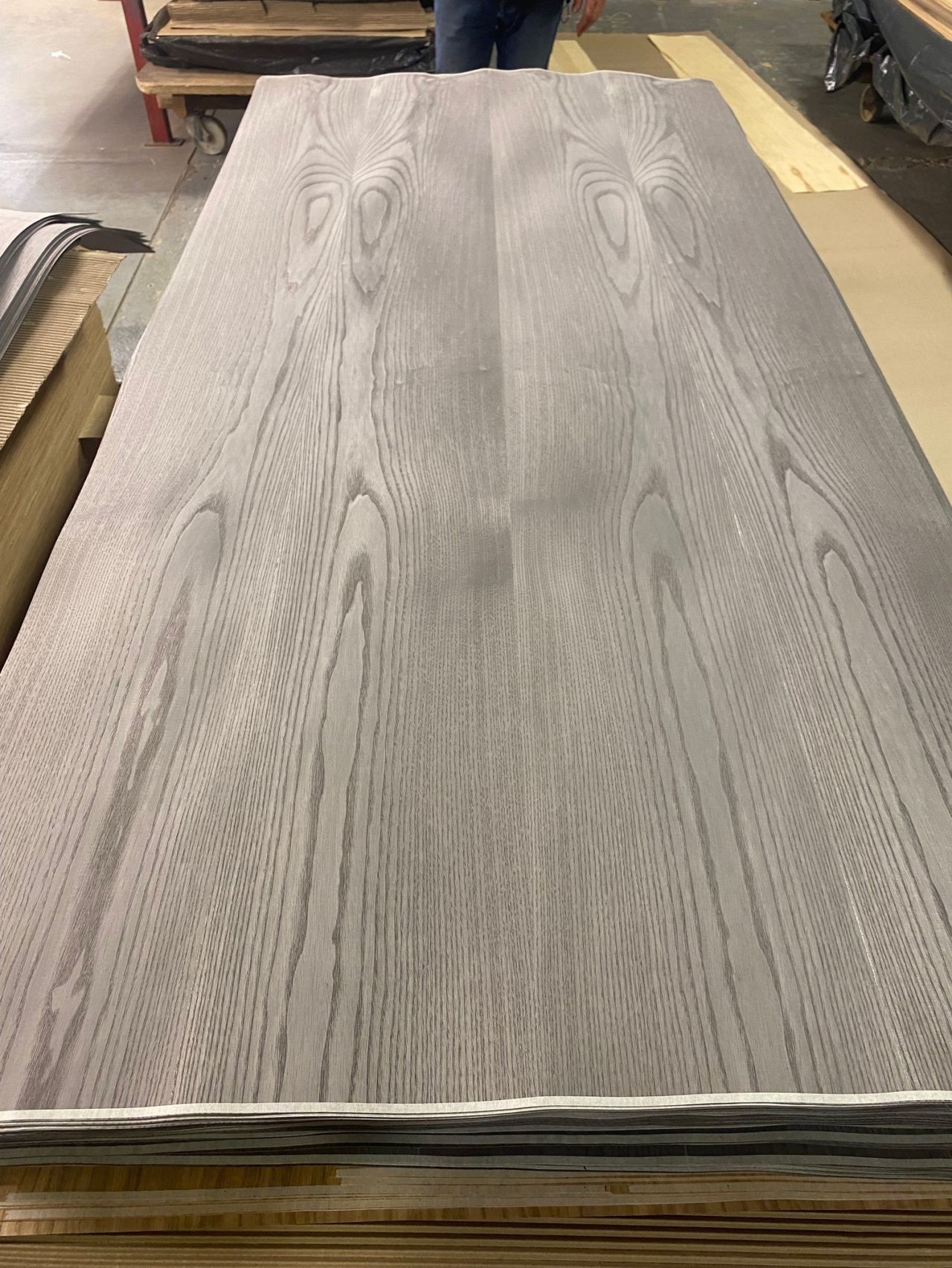 Wood Veneer - Ash GBF 112 - DF Richards Veneers